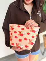 Tweedle Dum: An Apple A Day (No discounts apply)