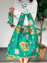 Medium Tote: Colors of Aloha (No discounts apply)