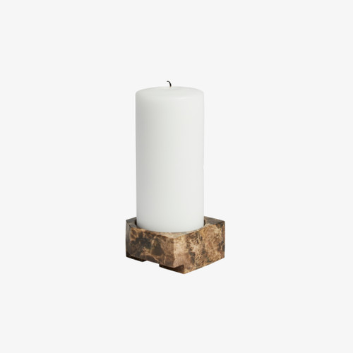 WOUD Jeu de dés Candleholder 3 in Brown Marble with wide candle