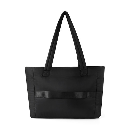 Aime Commuter Tote with Pizza Charm