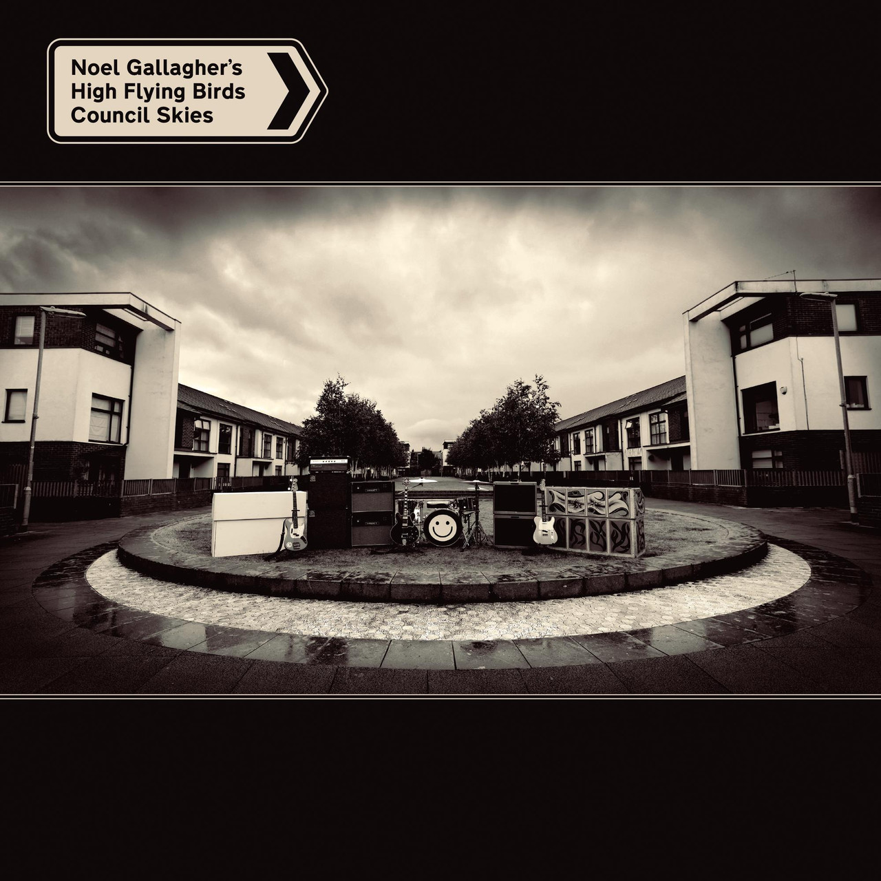 Noel Gallagher's High Flying Birds - 'Council Skies' LP Black Vinyl + bonus 7"