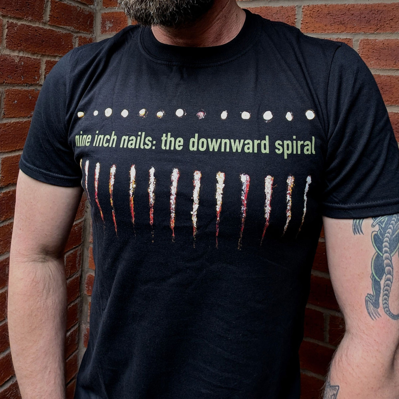 トップス Nine Inch Nails Downward Spiral Nine Inch Nails Downward Spiral T-Shirt | Hot Topic