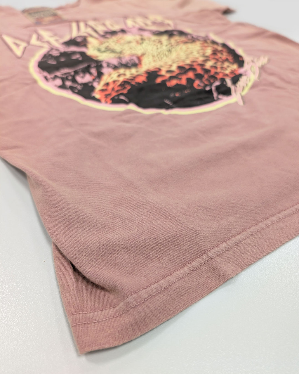 Def Leppard 'Love Bites' (Stone Wash) Limited Edition T-Shirt.  Hem Detail