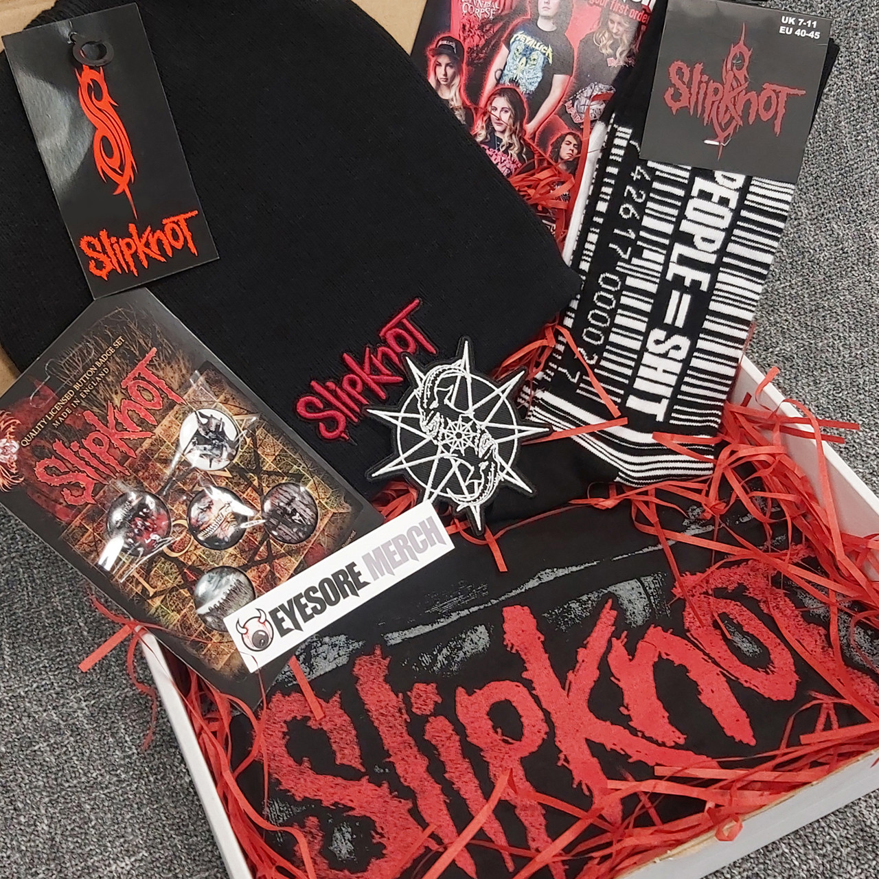 Slipknot 'Head To Toe' Box Set - T-Shirt Hat Socks & Accessories