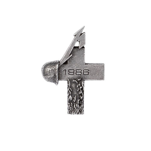 Metallica 'Master Of Puppets' Pin Badge