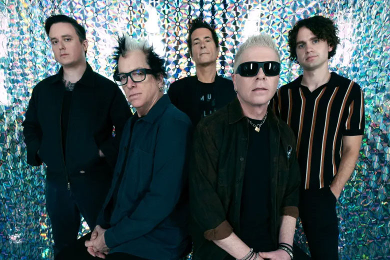 Supercharged & Beyond: The Ultimate Best-Of Guide to The Offspring