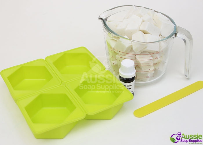 Oatmeal Melt and Pour Soap Kit Mini Tutorial DIY