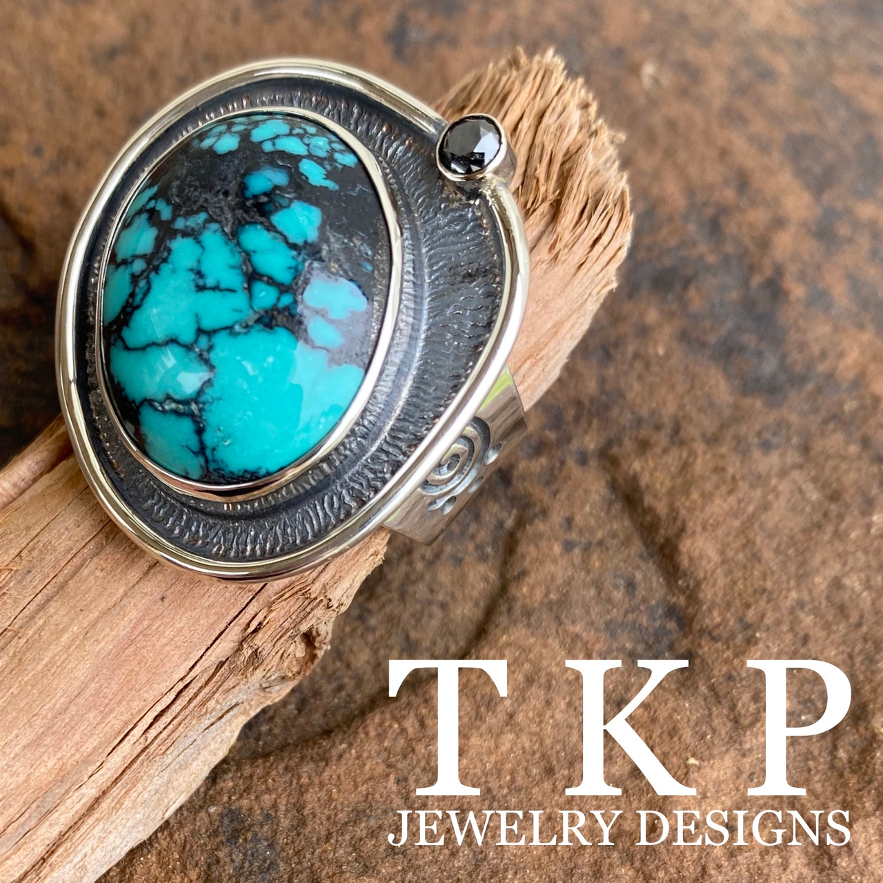 CLOUD MOUNTAIN TURQUOISE AND BLACK DIAMOND RING