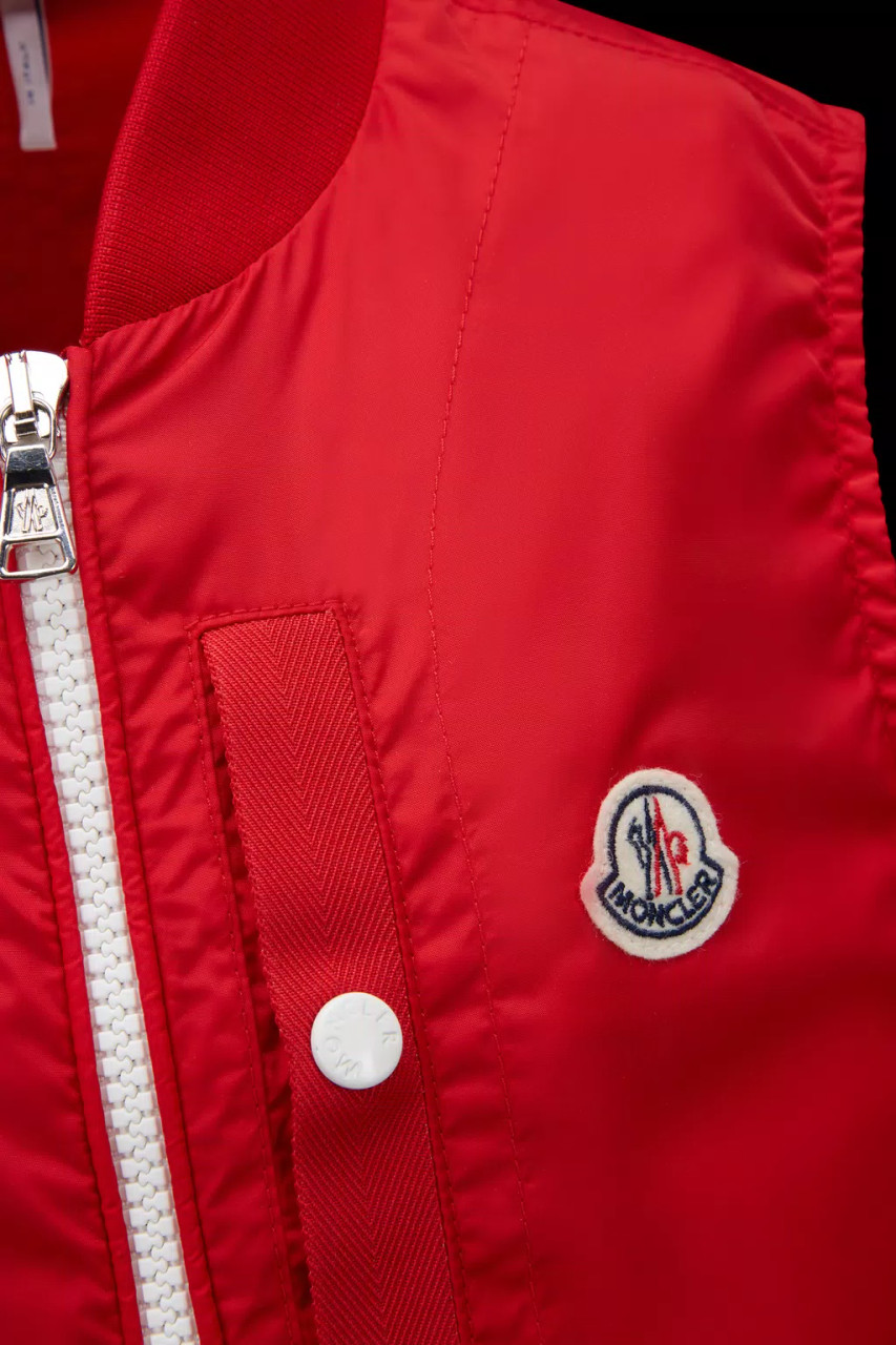 Moncler Kids' Becan Gilet Vest: Stylish and Warm