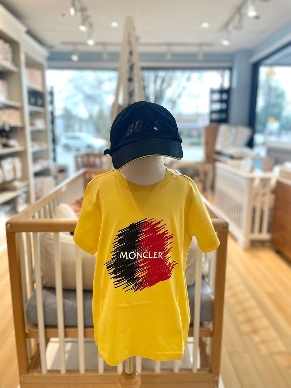 MAGLIA MANICHE CORTE SS T-SHIRT　モンクレール モンクレール MAGLIA MANICHE CORTE SS T-SHIRT - メルカリ