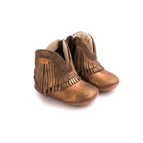 Designed for pre and first walkers these super soft all leather shoes have a flexible non-slip rubber sole.