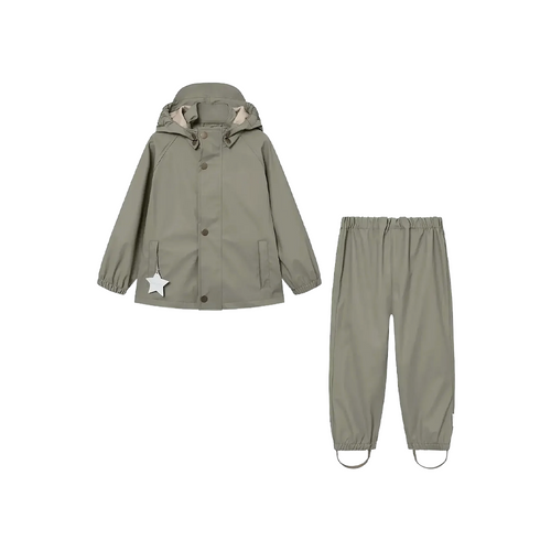 Mini A Ture Matreinar Rain Set. Grs 25FW Vert - MINI A TURE rain set in classic design with jacket and pants. Mini A Ture Matreinar Rain Set. Grs 25FW Vert - MINI A TURE rain set in classic design with jacket and pants.