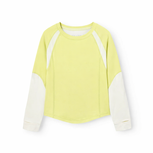 Mini a Ture Matlendi Ls T-Shirt. Grs 26SS Wheat Yellow  - The quick dry technology ensures that moisture is rapidly wicked away from the skin, keeping the child dry and comfortable throughout their daily activities.