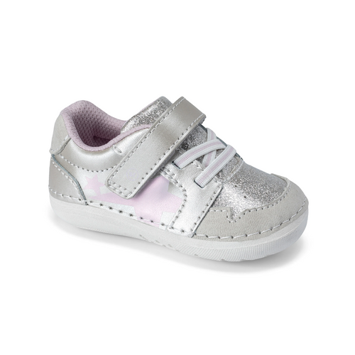 Stride Rite SM Waverly LEA Med Champag 26SS - Discover the perfect balance of style and comfort with the Soft Motion™ Waverly sneaker.