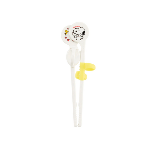 Pigeon Children chopsticks Left Hand Snoopy - The Pigeon Children Training Chopsticks are designed to help kids easily learn how to use chopsticks with confidence.