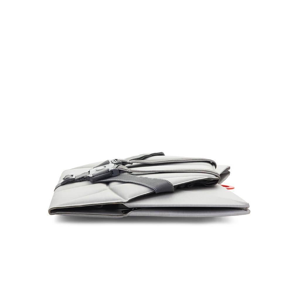 bombol Pop-Up Booster グレー Bombol Pop-Up™ Booster Pebble Grey | YOHO