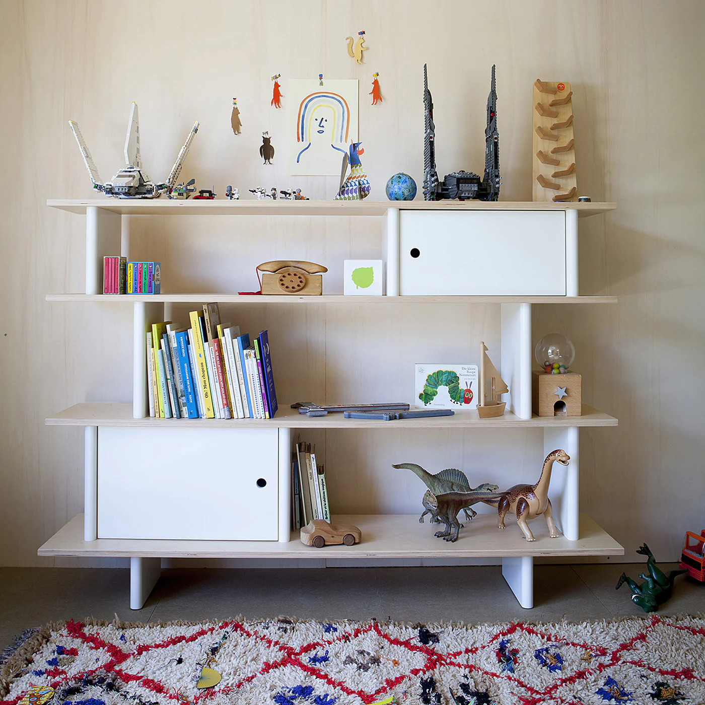 Oeuf Horizontal Mini Library Birch: Stylish and Functional