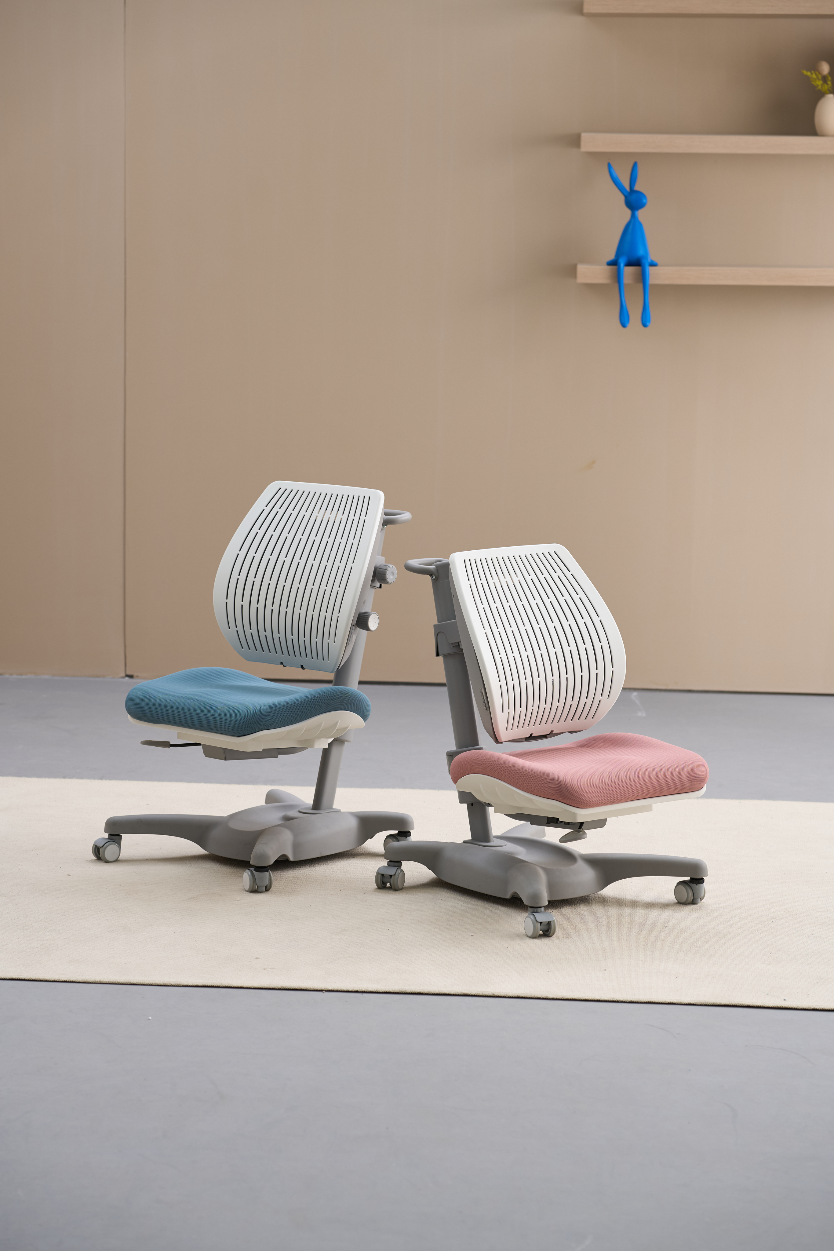 Comf-pro Y1020 Ultra Back Pro Chair