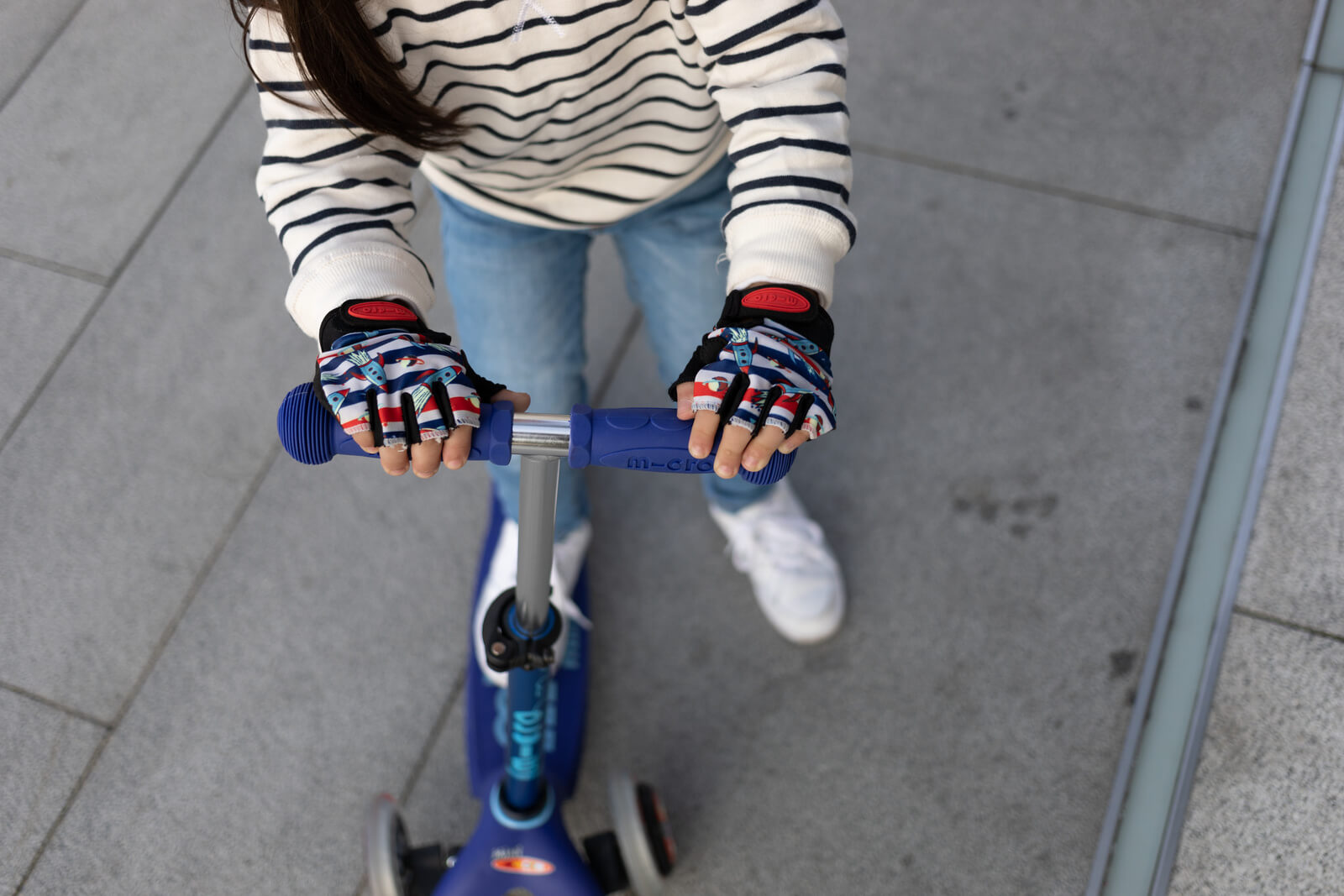 MICRO Scooter Gloves Rocket 7 MICRO Scooter Gloves Rocket -Baby Care Shop moved e439a02ceebf305c4cc50f4491fa7524