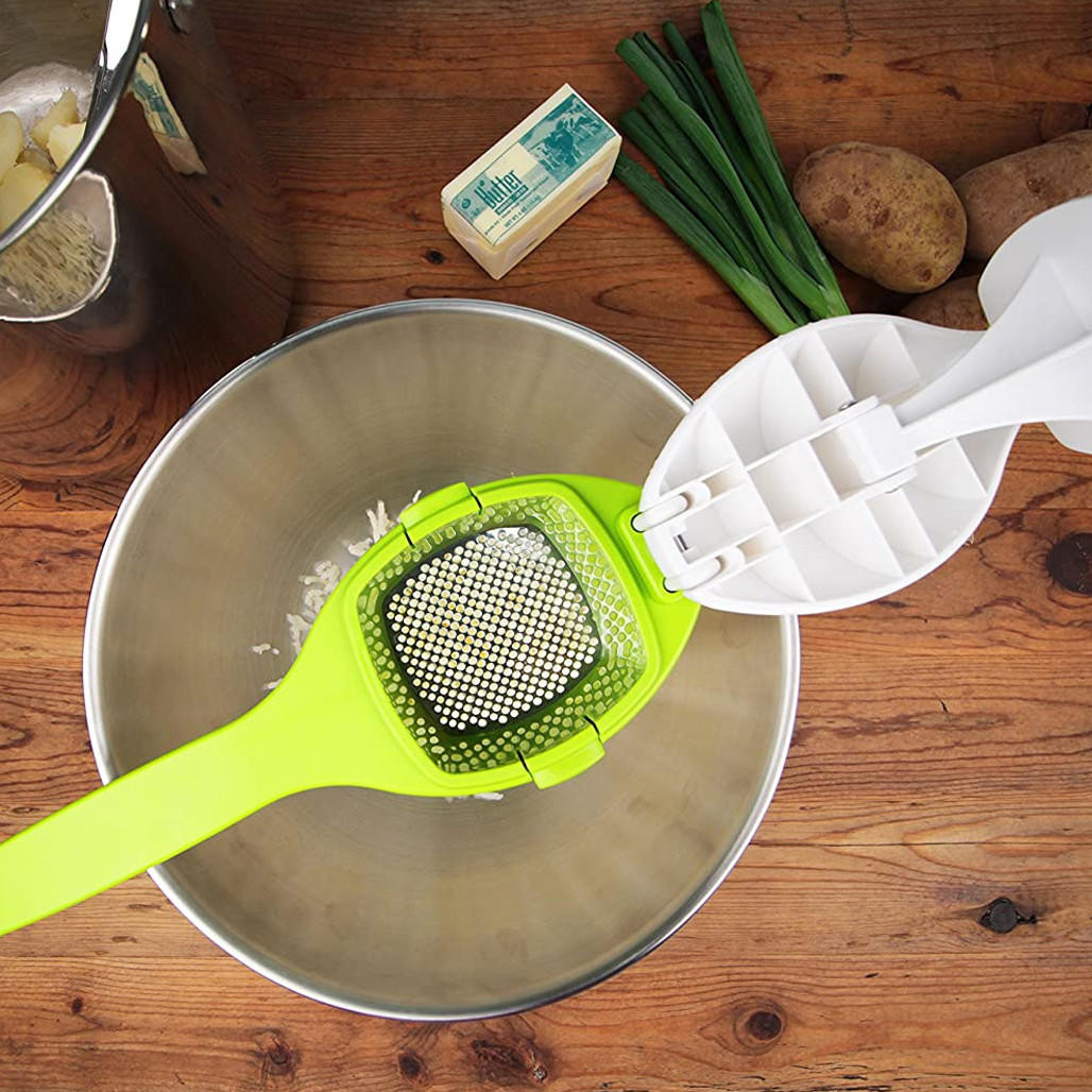 Ricer Set Potato Ricer with Two Blades - White+Green - The Gourmet Warehouse