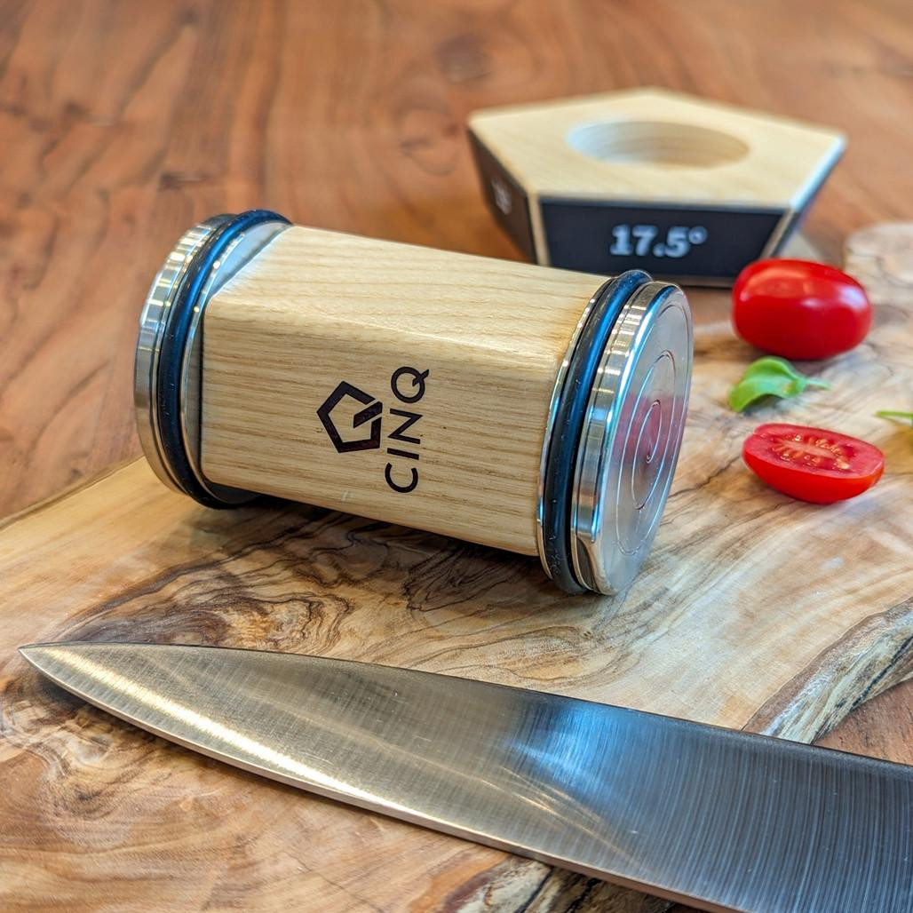 CINQ Rolling Knife Sharpener - The Gourmet Warehouse