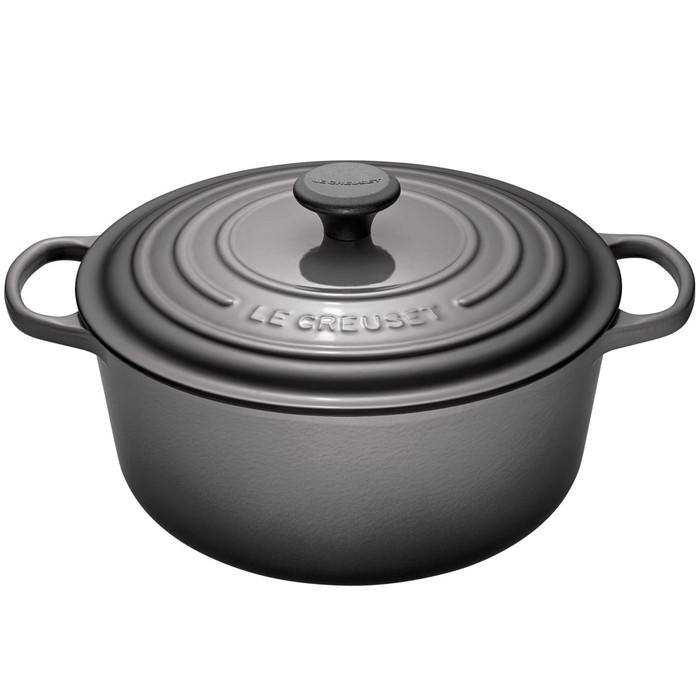 Oyster Round Dutch Oven, The Gourmet Warehouse - Main Image