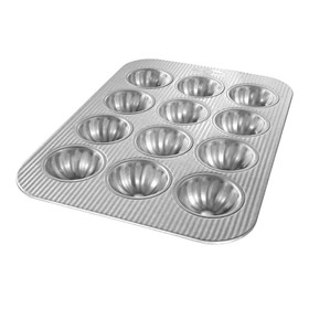 https://cdn11.bigcommerce.com/s-p82jn6co/images/stencil/280x280/products/17727/36490/59874-usa-pan-mini-fluted-cupcake-pan-nonstick-12-well__01390.1687538486.jpg?c=2