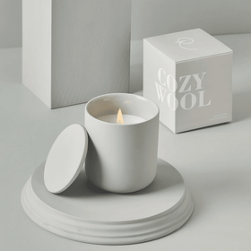 ROURA Soft Porcelain Scented Candle - Cozy Wool, 1-Wick 