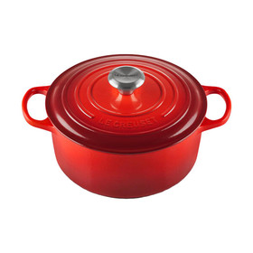 Cerise Round Dutch Oven, 5.3L - The Gourmet Warehouse
