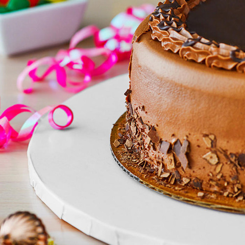 Everything You Need to Know About Cake Board