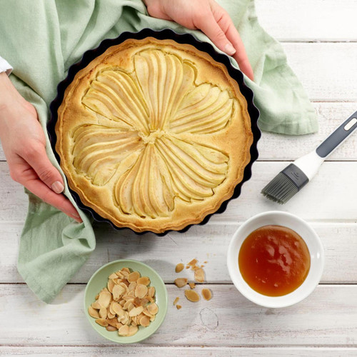 Almond Tart Le Creuset Tart Pan Le Creuset Meringue Stoneware 19cm