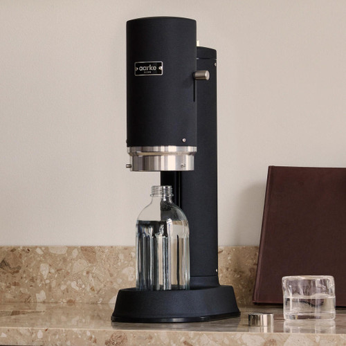 Carbonator Pro Sparkling Water Maker Matte Black