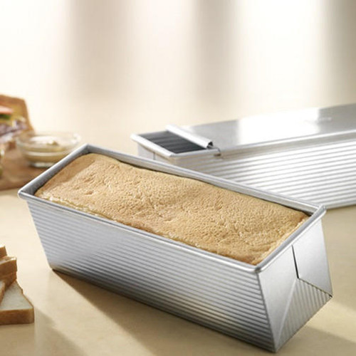 Pullman Pan & Cover - Small, 9x4x4-in