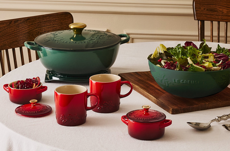 Le Creuset Holly Collection