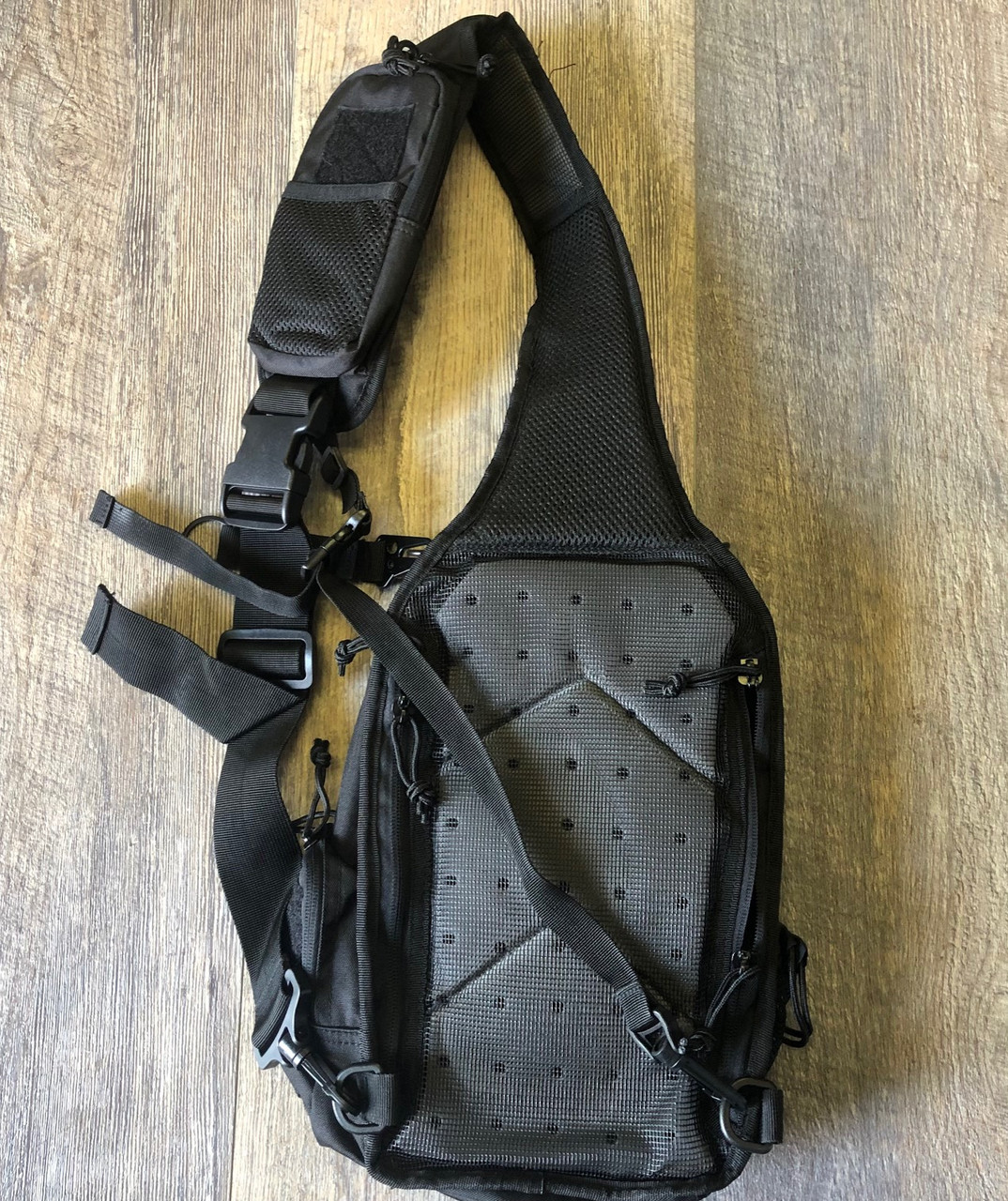 maxtacs-maxamus-ccw-concealed-carry-sling-pack-black-laser-cut-molle-universal-holster-alco-target