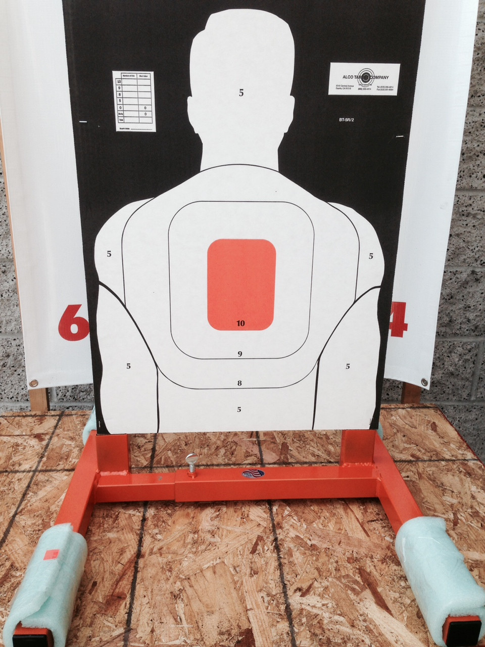 alco-target-24-inch-adjustable-shooting-target-stand-base-ipsc-idps-compatible-21-to-35-inch-width-usa
