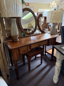 Vanity w/ Mirror and Bench