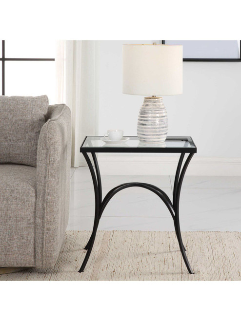 Alayna End Table, Black 22911