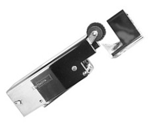 (M5) Dictator VS2000 Hydraulic door closer flush