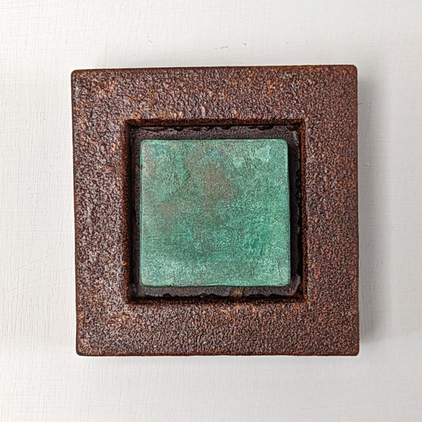 MM - steel with bronze center cube