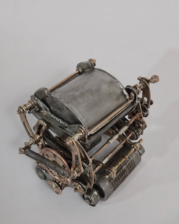 Adjustable Condiment Holder