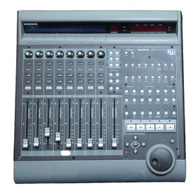 MACKIE UNIVERSAL CONTROL 8 CHANNEL MASTER DAW CONTROL