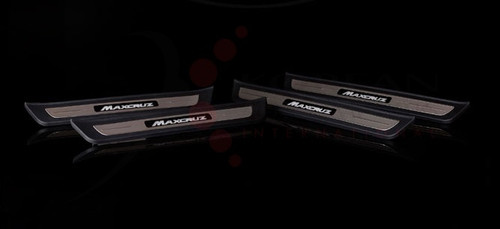 2013-2014 Santa Fe/ MaxCruz OE LED Door Sill Set 4pc (7 Passenger) 2013-2014 Santa Fe/ MaxCruz OE LED Door Sill Set 4pc (7 Passenger)
