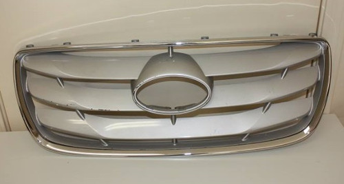 2010-2012 Santa Fe OEM Front Grill SILVER color 2010-2012 Santa Fe OEM Front Grill SILVER color