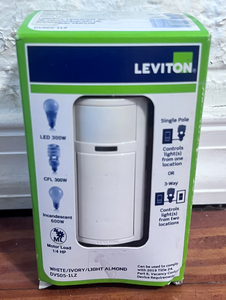 Leviton 5 Amp Single Pole or 3-Way Decora Vacancy Motion Sensor In-Wall Switch