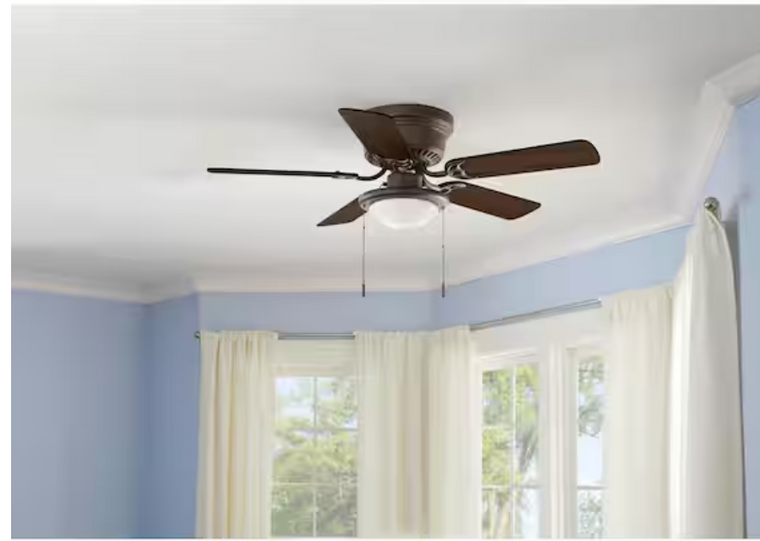 Hampton Bay Hugger 44 in LED Indoor Oil-rubbed bronze Ceiling Fan with Light Kit