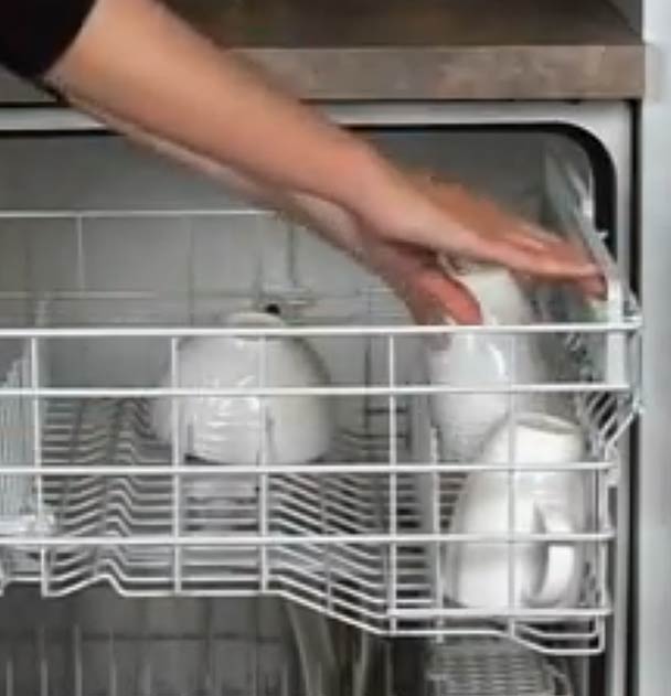 Play Video: Dishwasher Proper Loading