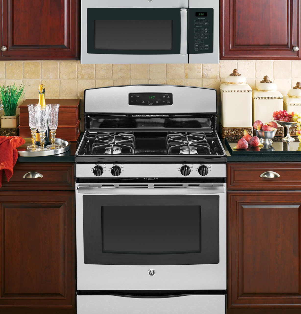 R37829.jpg R37829.jpg