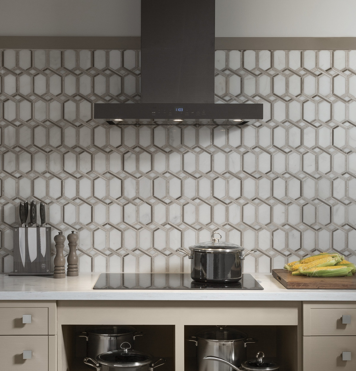 30” Smart Designer Wall Mount Hood w/ Perimeter Venting - Thumbnail 5