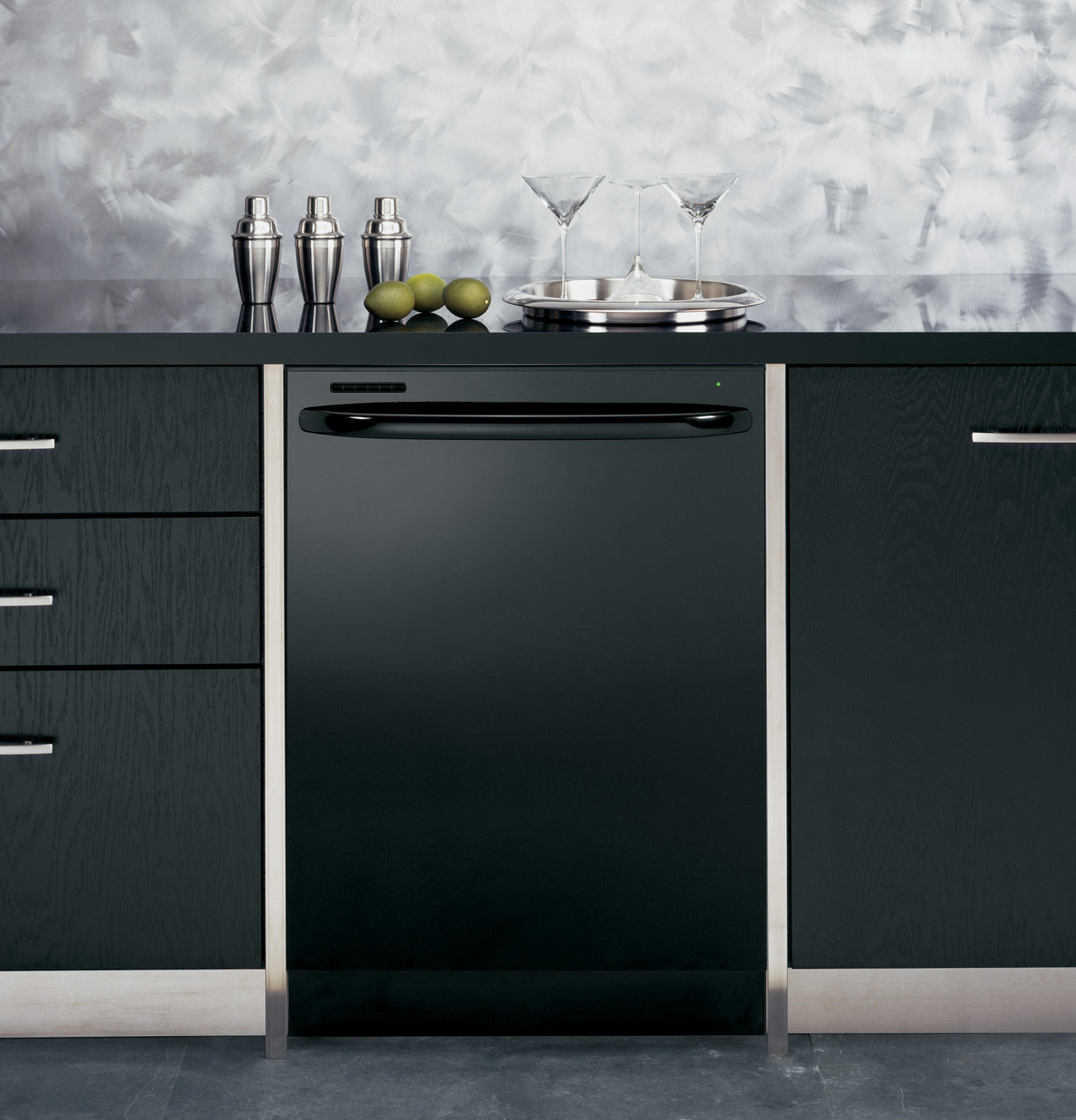 GE Profile 24 Inch Built-In Dishwasher with SmartHQ - Thumbnail 4